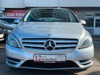 Gebraucht Mercedes B220 170 PS (125 kW) 2014 Silber Van / Kleinbus