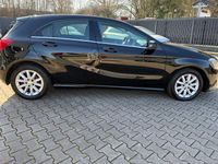 Gebraucht Mercedes A200 136 PS (100 kW) 2013 Schwarz Limousine