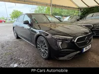 Gebraucht Mercedes E220 AMG 197 PS (144 kW) 2025 Obsidianschwarzmet. Limousine