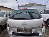 Gebraucht Opel Astra Edition 116 PS (85 kW) 2007 Silber Kombi