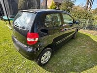 Gebraucht VW Fox 54 PS (39 kW) 2007 Schwarz Kleinwagen