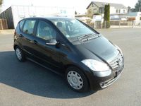 Gebraucht Mercedes A160 82 PS (60 kW) 2012 Schwarz Kleinwagen