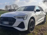 Gebraucht Audi e-tron S-Line 230 kW (313 PS) 2021 Weiß SUV