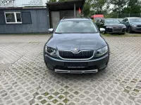 Gebraucht Skoda Octavia Scout 4x4 184 PS (135 kW) 2015 Grau Kombi