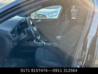 Gebraucht Ford Focus ST-Line X 120 PS (88 kW) 2022 Grau Limousine