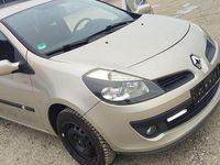 Gebraucht Renault Clio II Authentique 75 PS (55 kW) 2006 Beige Limousine