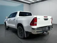 Gebraucht Toyota HiLux 150 PS (110 kW) 2022 Weiß Pickup