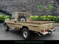 Neu Toyota Land Cruiser 204 PS (150 kW) 2026 Beige SUV