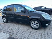 Gebraucht Ford Fiesta Ambiente 69 PS (50 kW) 2005 Schwarz Limousine