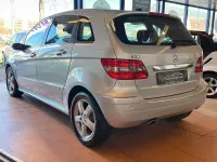 Gebraucht Mercedes B200 136 PS (100 kW) 2006 Silber Van / Kleinbus