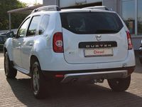 Używany Dacia Duster Lauréate 110 KM (80 kW) 2012 Biały SUV