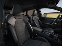 Neu Audi SQ6 e-tron Ambiente 359 kW (489 PS) 2025 Grau (magnetgrau) SUV