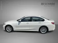 Gebraucht BMW 330 Sport Line 286 PS (210 kW) 2025 Mineralweiss metallic Limousine