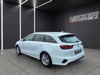 Gebraucht Kia Ceed Vision 136 PS (100 kW) 2020 (wd) cararraweiss Kleinwagen