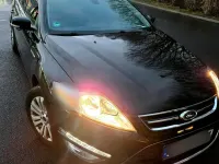 Gebraucht Ford Mondeo Titanium 140 PS (102 kW) 2012 Schwarz Kombi