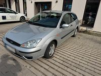 Gebraucht Ford Focus 100 PS (73 kW) 2003 Silber Kleinwagen