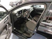 Gebraucht VW Polo Life 95 PS (69 kW) 2022 Deep black perleffekt Kleinwagen