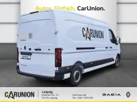 Gebraucht Renault Master 150 PS (110 kW) 2025 Mineralweiß Van