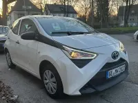 Gebraucht Toyota Aygo Team 72 PS (52 kW) 2021 Weiß Kleinwagen