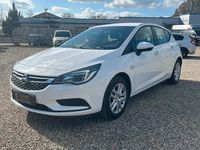 Gebraucht Opel Astra 95 PS (69 kW) 2018 Weiß Limousine