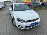 Gebraucht VW Golf 110 PS (80 kW) 2017 Pure white Limousine