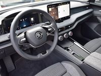 Gebraucht Skoda Superb Selection 150 PS (110 kW) 2025 Weiß Kombi