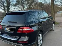 Gebraucht Mercedes ML250 204 PS (150 kW) 2012 Schwarz SUV