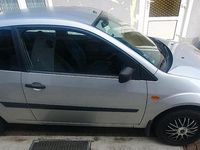 Gebraucht Ford Fiesta 60 PS (44 kW) 2006 Silber Kleinwagen