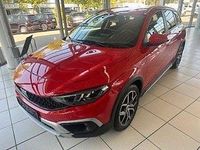 Gebraucht Fiat Tipo Red 131 PS (96 kW) 2022 Rot Limousine