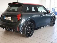 Gebraucht Mini John Cooper Works 187 PS (137 kW) 2024 Schwarz Kleinwagen
