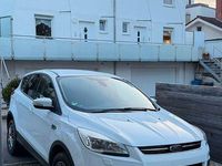 Gebraucht Ford Kuga Titanium 140 PS (102 kW) 2014 Weiß SUV