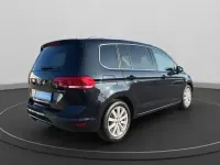 Używany VW Touran Highline 150 KM (110 kW) 2017 Czarny Minivan