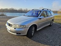 Gebraucht Opel Vectra 116 PS (85 kW) 2002 Silber Kombi