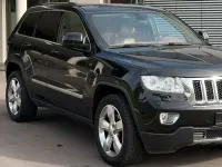 Gebraucht Jeep Grand Cherokee Overland 271 PS (199 kW) 2011 Brilliant black crystal pearl SUV
