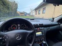Gebraucht Mercedes C220 Classic 150 PS (110 kW) 2007 Silber Limousine
