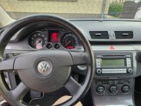 gebraucht VW Passat Kombi 1.6 102PS Benziner