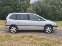 Gebraucht Opel Zafira Elegance 125 PS (91 kW) 2003 Silber Van / Kleinbus