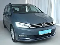 Gebraucht VW Touran Comfortline 150 PS (110 kW) 2023 Delfingrau metallic Van / Kleinbus