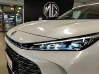 Neu MG HS Luxury 272 PS (200 kW) 2026 Weiß SUV