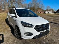 Gebraucht Ford Kuga ST-Line 182 PS (133 kW) 2018 Weiß SUV