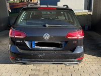 Gebraucht VW Golf VII Comfortline 116 PS (85 kW) 2017 Schwarz Kombi