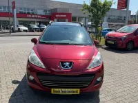 Gebraucht Peugeot 207 Premium 120 PS (88 kW) 2010 Rot Kombi