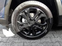 Neu Jeep Compass North 131 PS (96 kW) 2025 Blau SUV