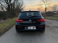 Gebraucht BMW 116 Advantage 109 PS (80 kW) 2016 Schwarz Kleinwagen