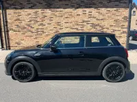 Gebraucht Mini Cooper 136 PS (100 kW) 2023 Schwarz Kleinwagen