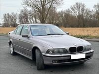 Gebraucht BMW 523 170 PS (125 kW) 1999 Grau Limousine