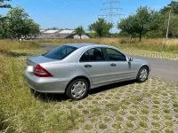 Gebraucht Mercedes C180 143 PS (105 kW) 2006 Silber Limousine