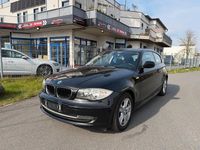 Gebraucht BMW 118 143 PS (105 kW) 2011 Schwarz Kleinwagen