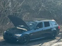 Gebraucht BMW 320 184 PS (135 kW) 2011 Schwarz Kombi