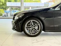 Gebraucht Mercedes C200 AMG 184 PS (135 kW) 2021 Obsidianschwarz metallic Limousine